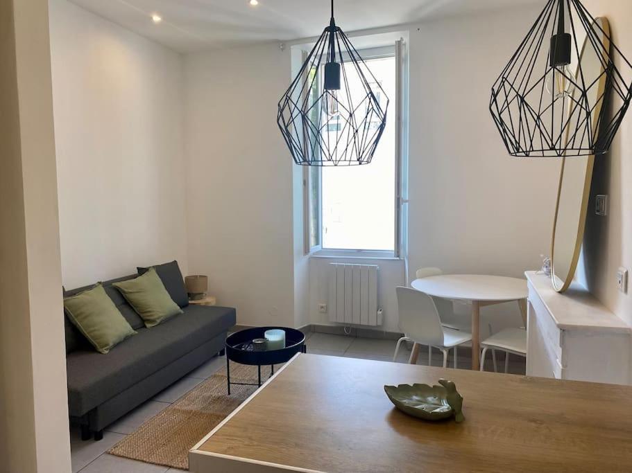 Joli Appartement Tres Proche De La Mer Marseille Exteriör bild